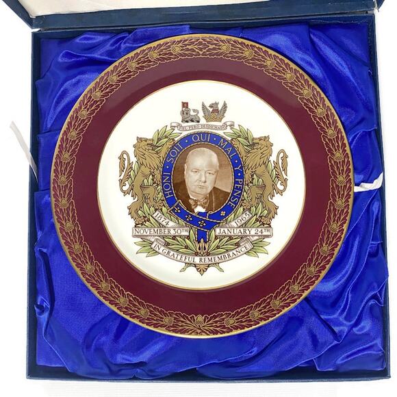 Spode The Churchill Bone China Commemorative Plate by Thomas Goode Commission - Picture 2 of 6